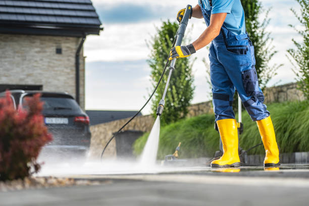  Weed, CA Pressure Washing Pros
